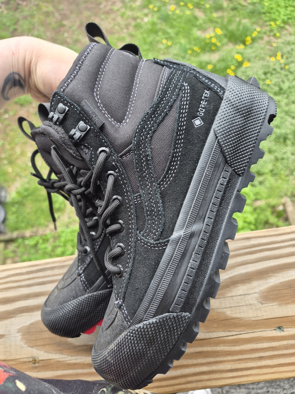 Vans GORE-TEX Black Men's High-Top Skate Sneakers